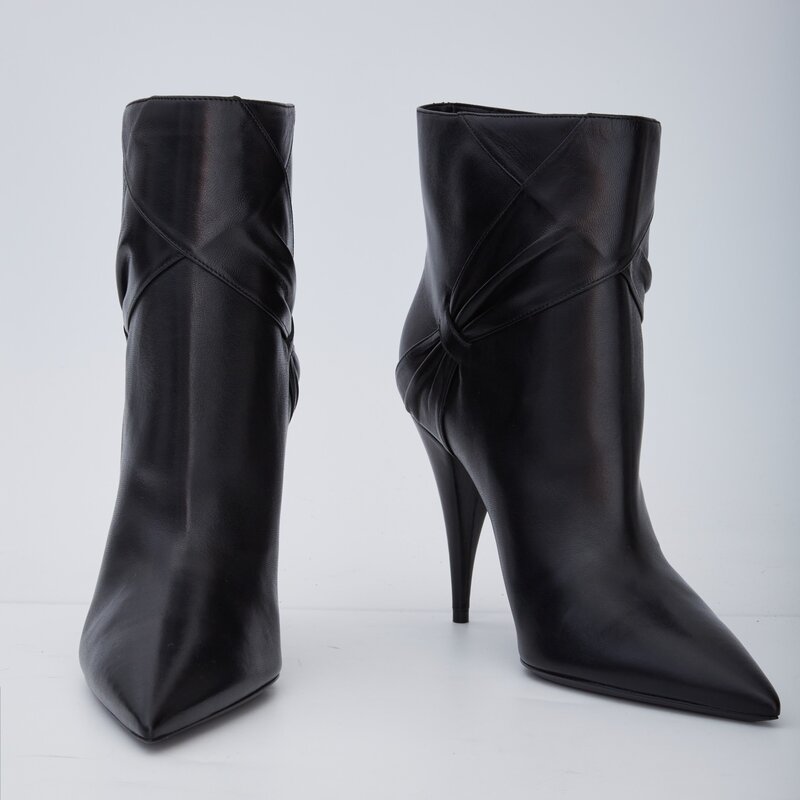 SAINT LAURENT SAINT LAURENT KIKI BOW BOOTIE BLACK LEATHER 606304 (EU 39)