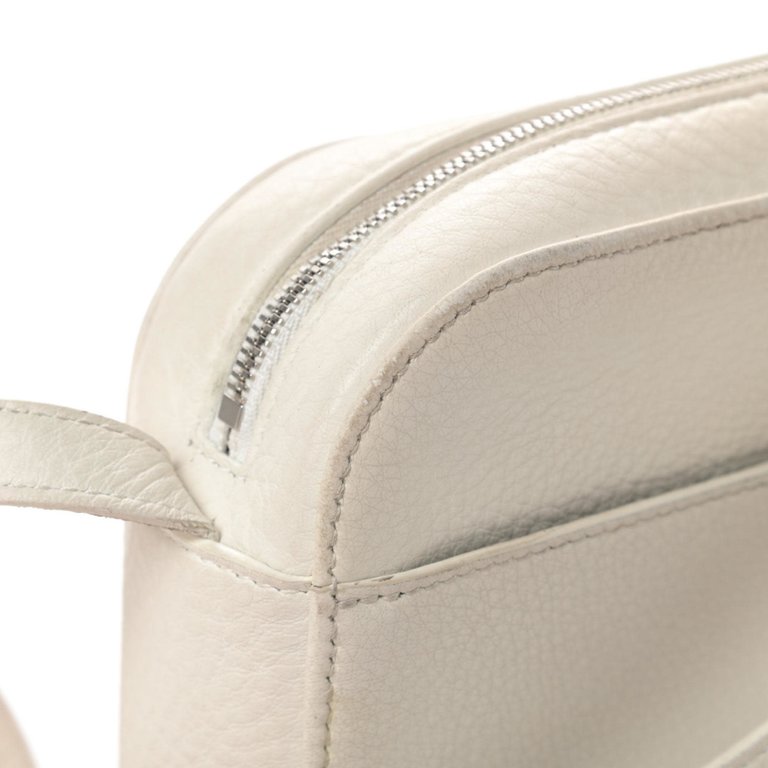 BALENCIAGA White Everyday Camera Logo Calfskin Leather Rear Pocket  Crossbody Bag