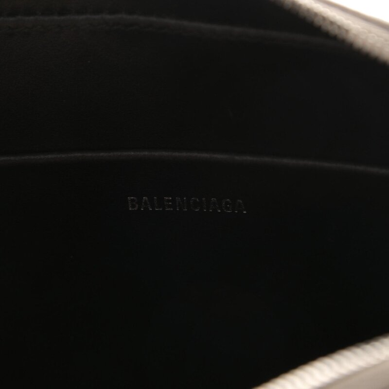 BALENCIAGA BALENCIAGA WHITE LEATHER EVERYDAY CAMERA BAG SMALL (552370)