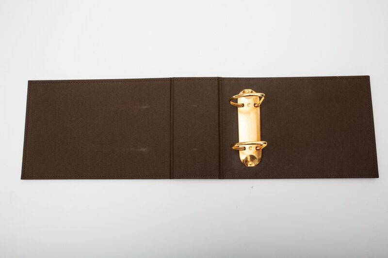 GUCCI GUCCI VINTAGE BROWN LEATHER 2 RING BINDER