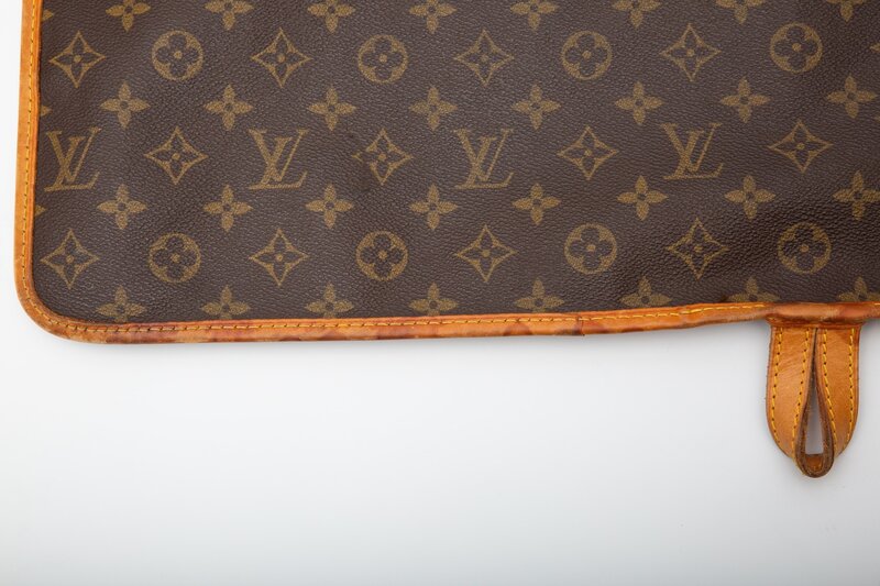 Louis Vuitton, Bags, Louis Vuitton Portfolio Logo Zip Pouch