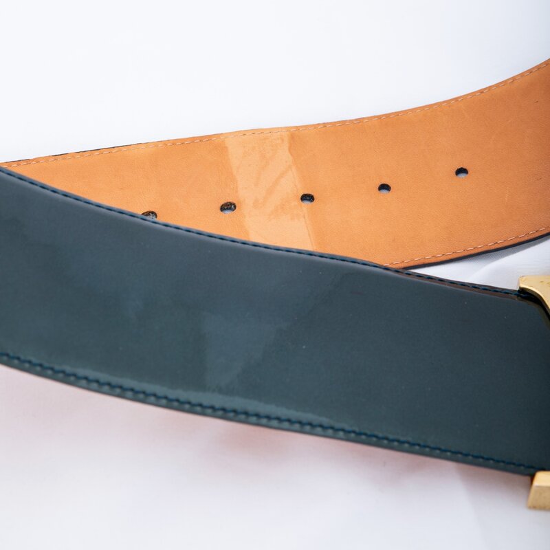 LOUIS VUITTON LOUIS VUITTON VINTAGE VERNIS GREEN LOGO INITIALS GOLD BELT (SIZE 75/30)
