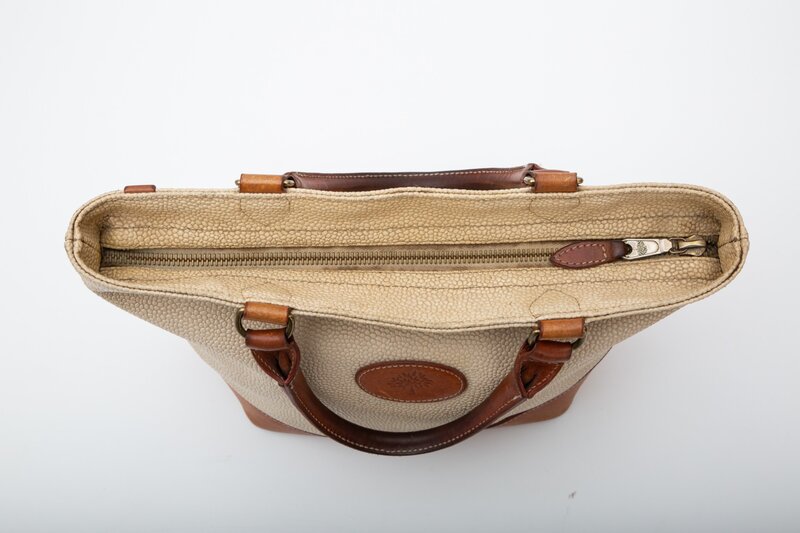 MULBERRY VINTAGE BEIGE PEBBLED LEATHER TOP ZIP HANDBAG