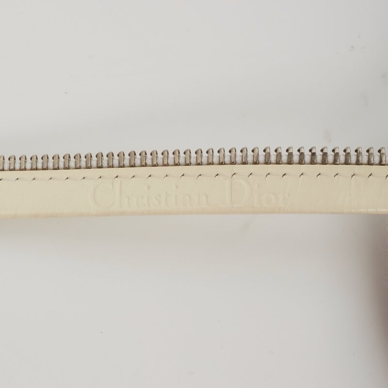 CHRISTIAN DIOR DIOR VINTAGE WHITE LEATHER ZIPPER TIE NECKLACE