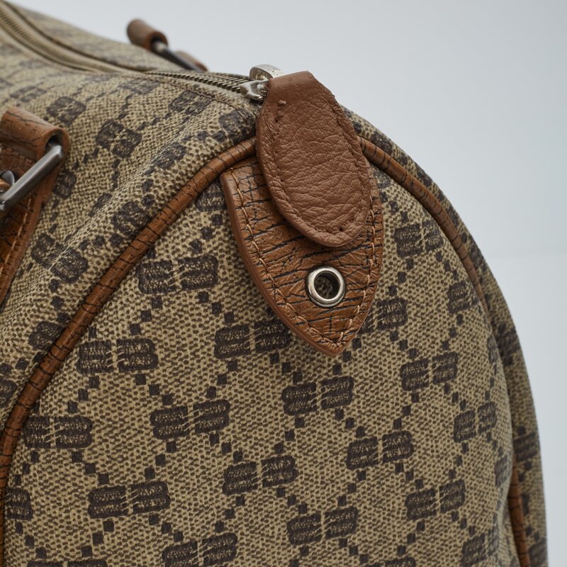 BALENCIAGA VINTAGE LOGO BB BEIGE CANVAS BOSTON HANDBAG 25 BALENCIAGA VINTAGE LOGO BB BEIGE CANVAS BOSTON HANDBAG 25