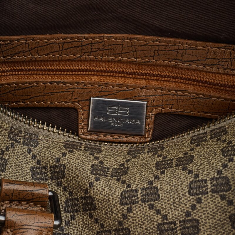 BALENCIAGA VINTAGE LOGO BB BEIGE CANVAS BOSTON HANDBAG 25 BALENCIAGA VINTAGE LOGO BB BEIGE CANVAS BOSTON HANDBAG 25