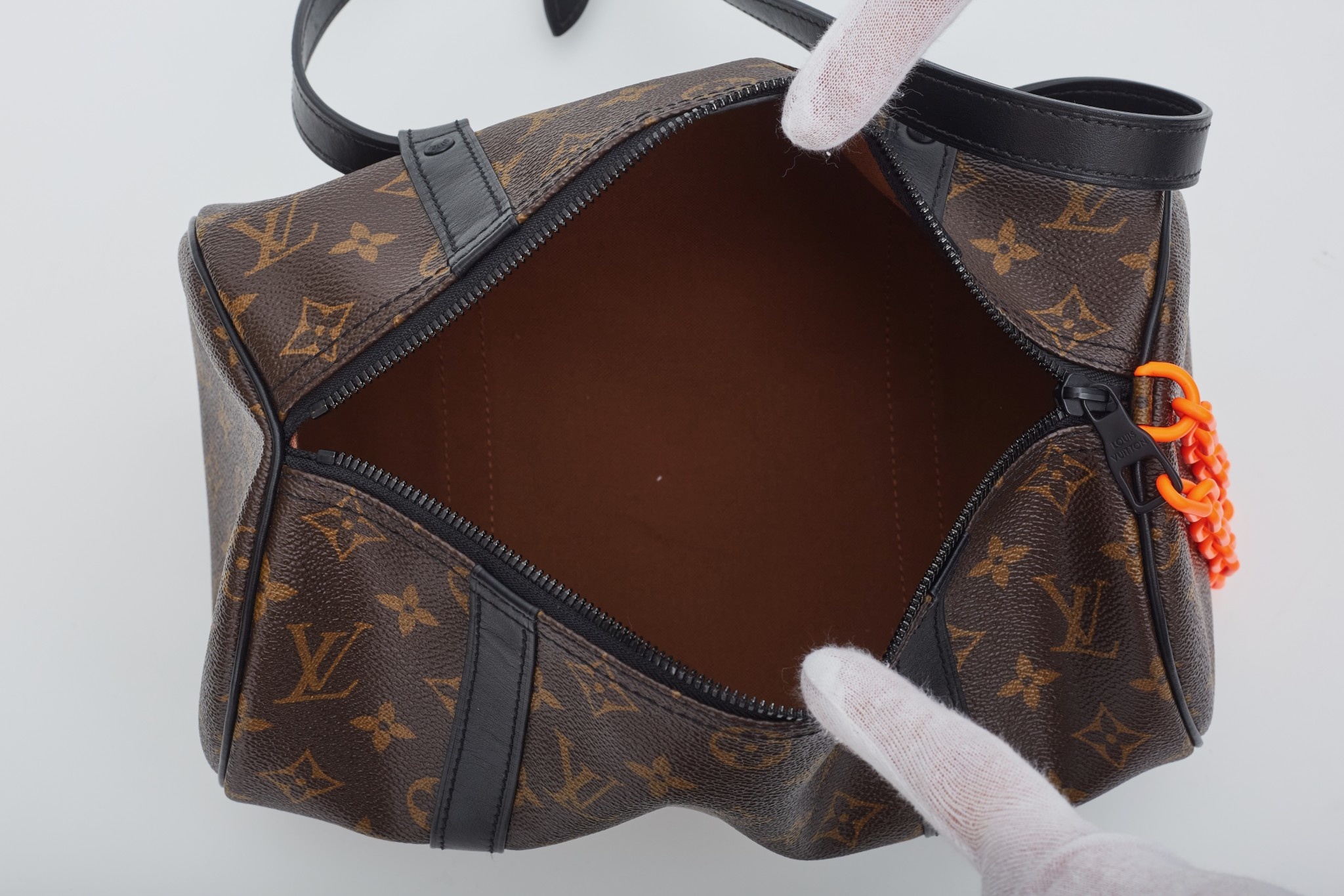Louis Vuitton Mini Monogram Polochon Papillon - Brown Satchels, Bags -  LOU573355