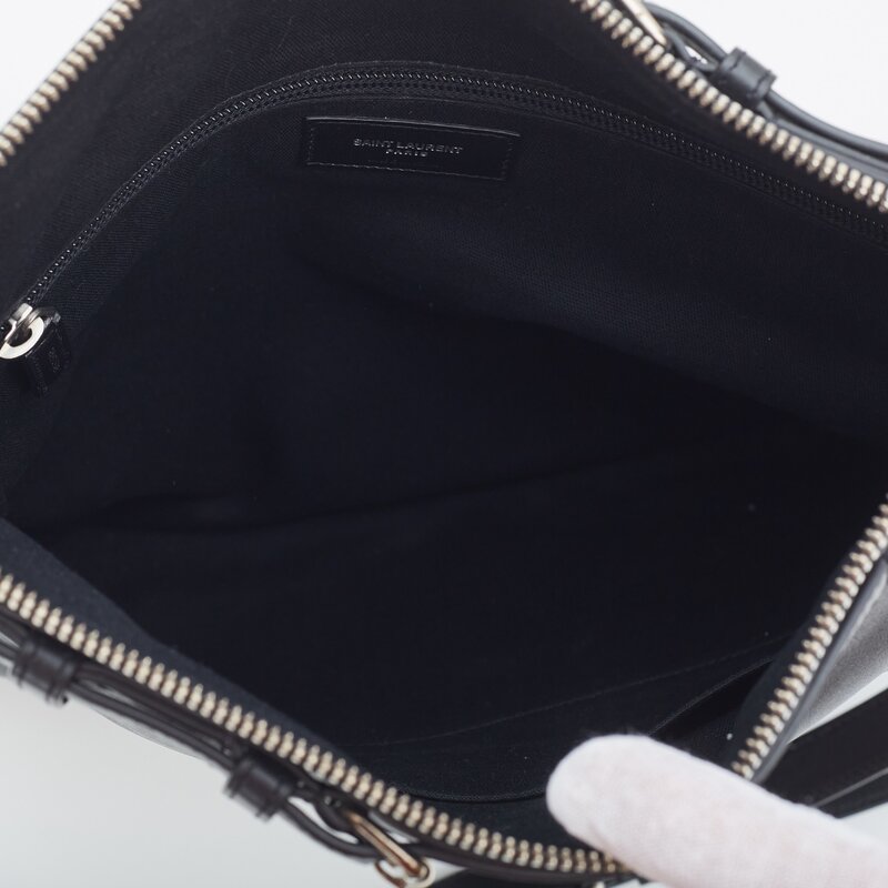 SAINT LAURENT SAINT LAURENT ID DOC HOLDER LEATHER 2N1 CROSSBODY BAG
