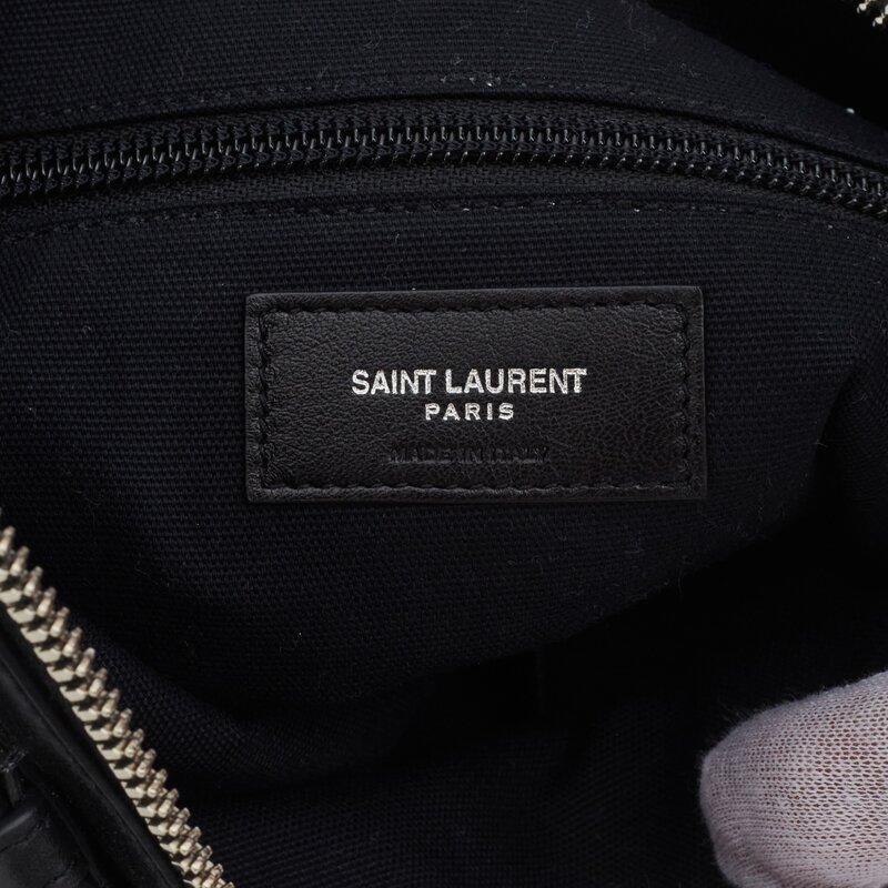SAINT LAURENT SAINT LAURENT ID DOC HOLDER LEATHER 2N1 CROSSBODY BAG