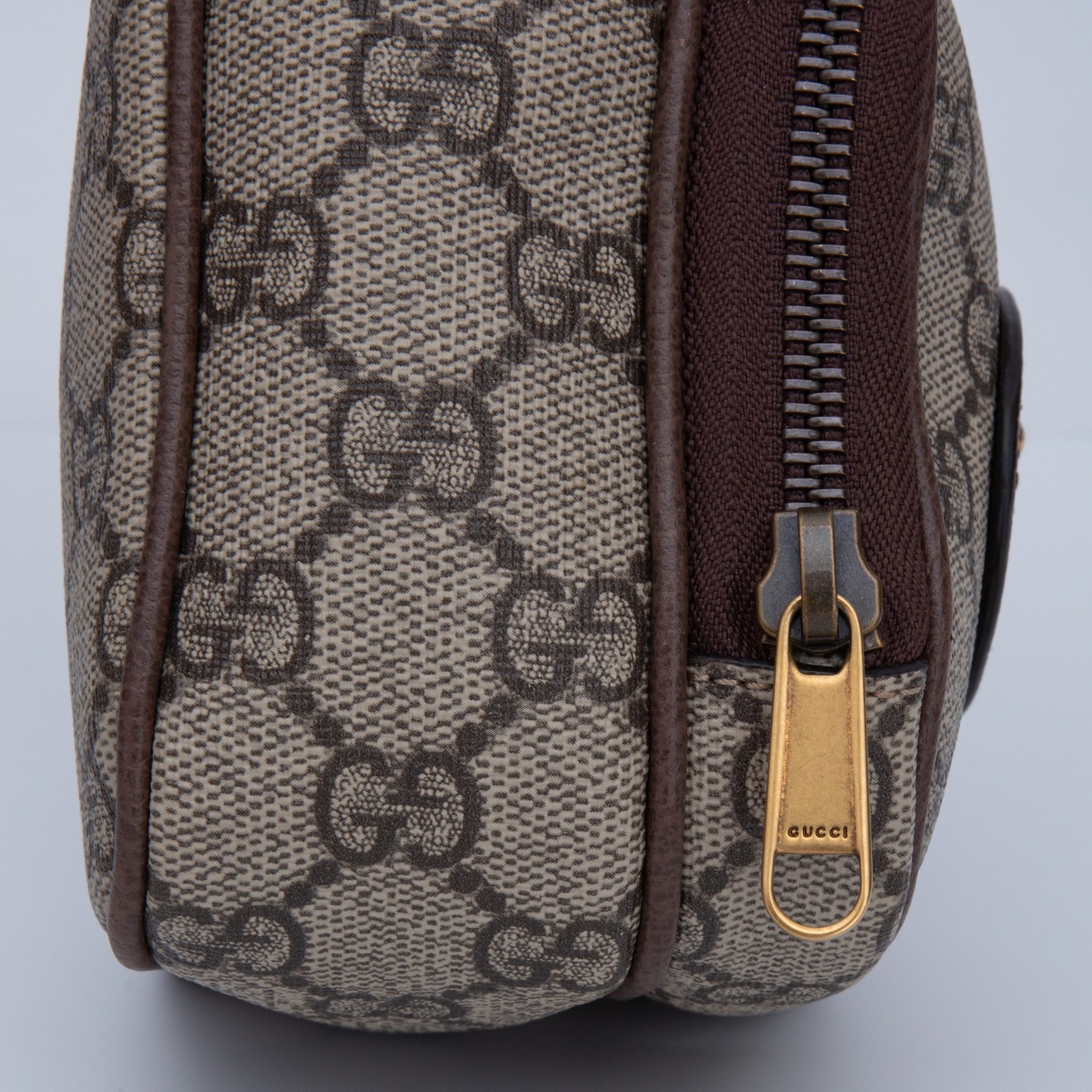 GUCCI Neo Vintage GG Supreme textured leather-trimmed coated-canvas  shoulder bag