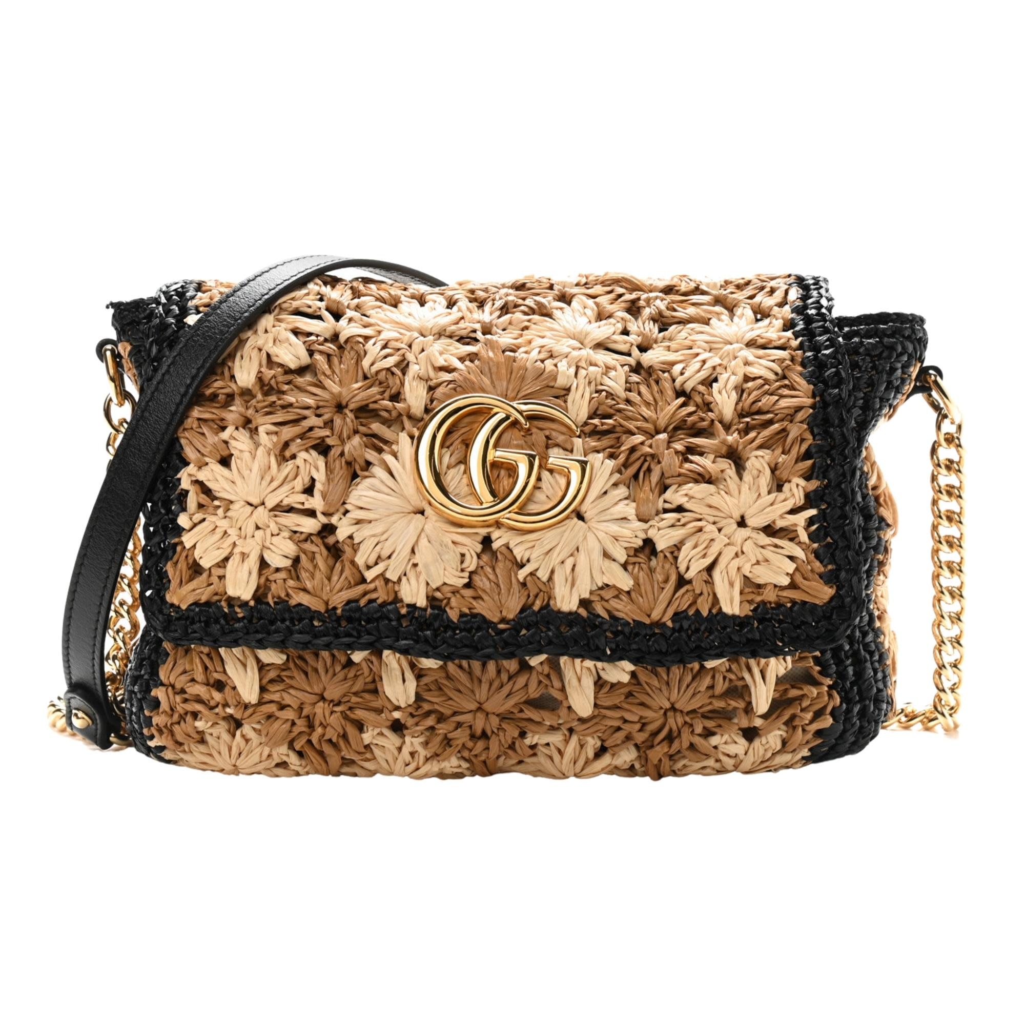 Gucci: Black Small GG Marmont Shoulder Bag