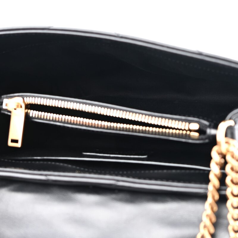 SAINT LAURENT SAINT LAURENT LOULOU SMALL CLASSIC BLACK LEATHER GOLD BAG