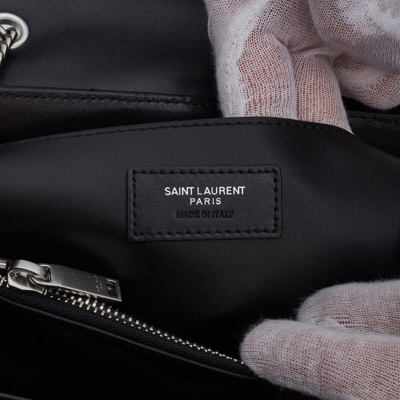 SAINT LAURENT SAINT LAURENT LOULOU SMALL CLASSIC BLACK LEATHER SILVER HARDWARE BAG