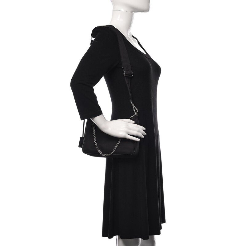 PRADA PRADA NYLON BLACK RE-EDITION 2005 MESSENGER BAG 2021