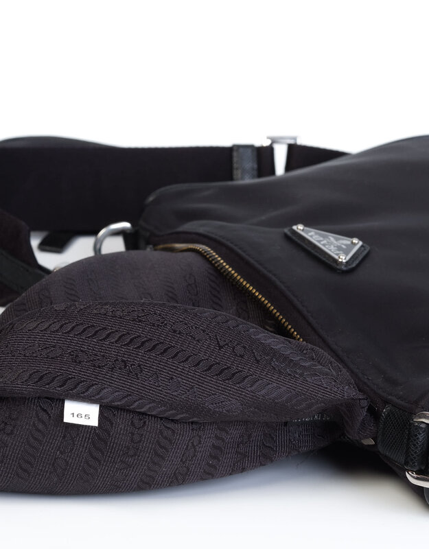 PRADA PRADA NYLON BLACK SQUARE RE EDITION MESSENGER BAG 2020