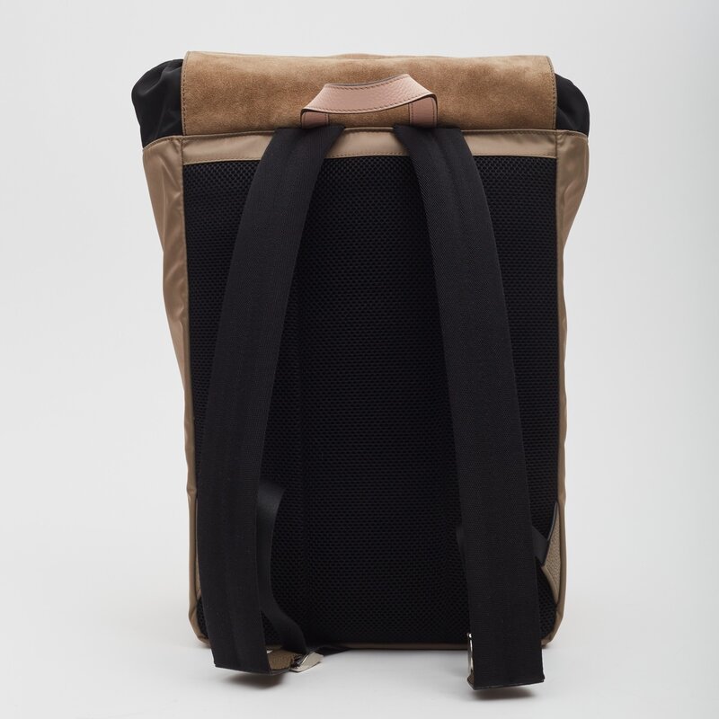 FENDI FENDI FENDINESS ROMA FF MEDIUM BROWN FF BACKPACK (7VZ066)