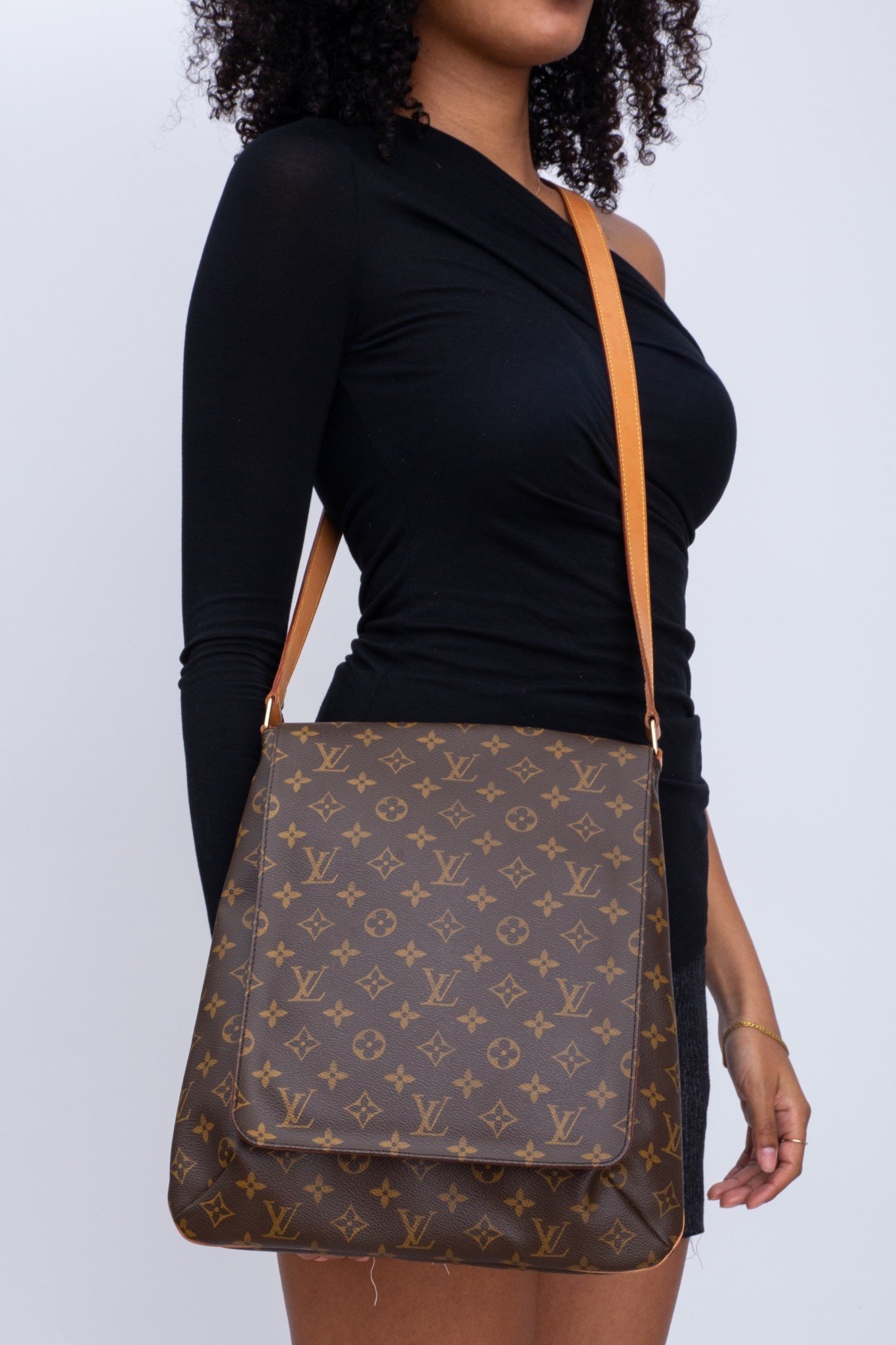 LOUIS VUITTON VINTAGE MONOGRAM CANVAS CROSSBODY BAG NILE GM - CRTBLNCHSHP