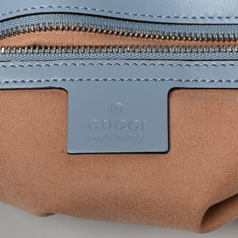 GUCCI GUCCI GG MARMONT LEATHER SMALL SHOULDER BAG PORCELAIN LIGHT BLUE