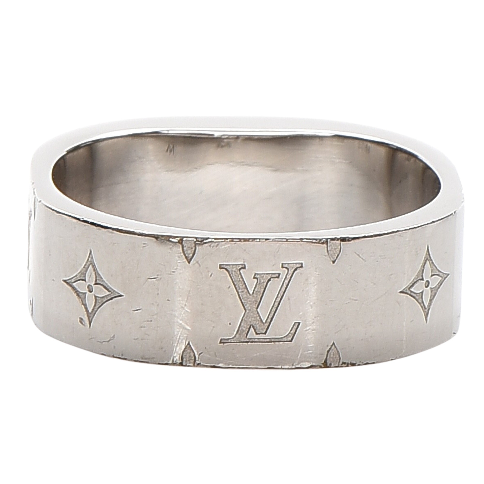 Louis Vuitton Navy Leo Monogram Lacquered Wood Ring - Ann's