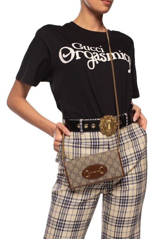 GUCCI GUCCI GG SUPREME HORSEBIT WALLET ON CHAIN
