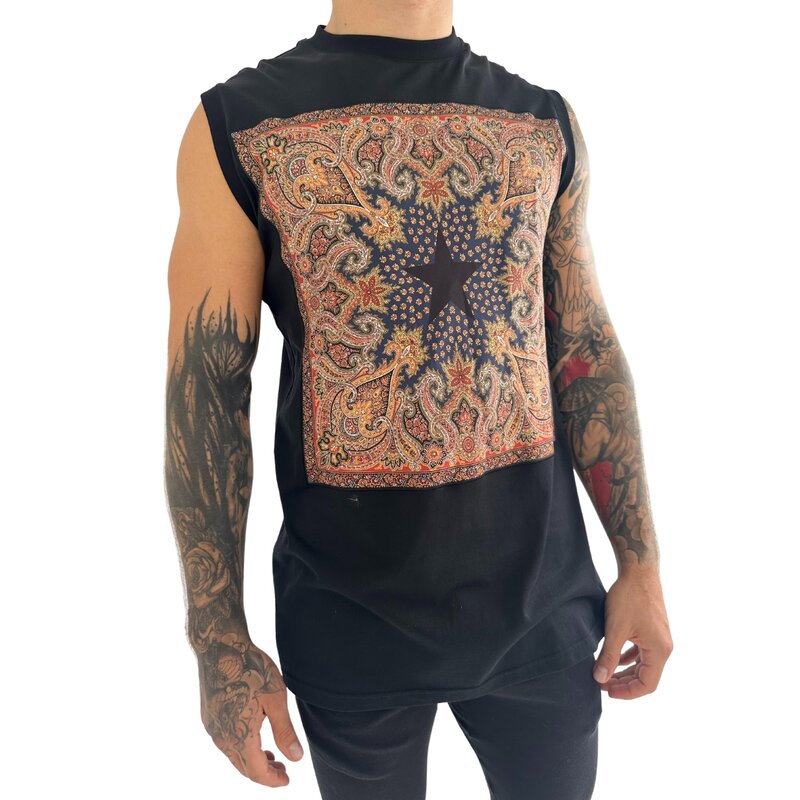 PAISLEY PRINT CREW NECK T-SHIRT TANK TOP (XS)