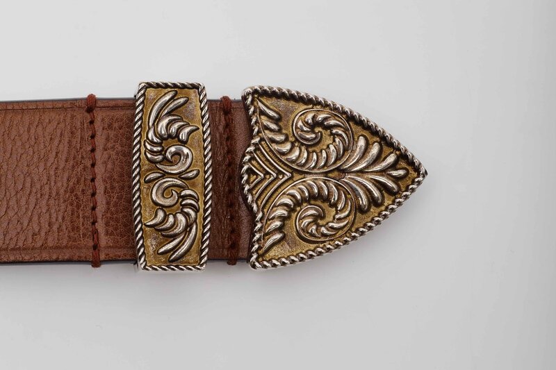 BROWN LEATHER BELT WITH BRONZE WESTERN BUCKLE