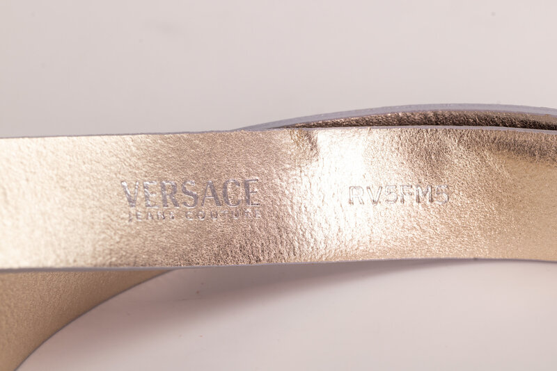 VERSACE VERSACE JEANS COUTURE SILVER CROC EMBOSSED LEATHER BELT (32)