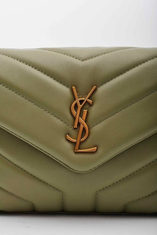 Saint laurent toy loulou bag sale hotsell