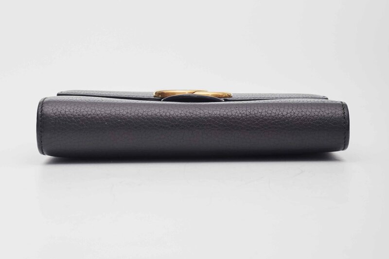 GUCCI GUCCI CALFSKIN GG MARMONT WALLET ON CHAIN BAG