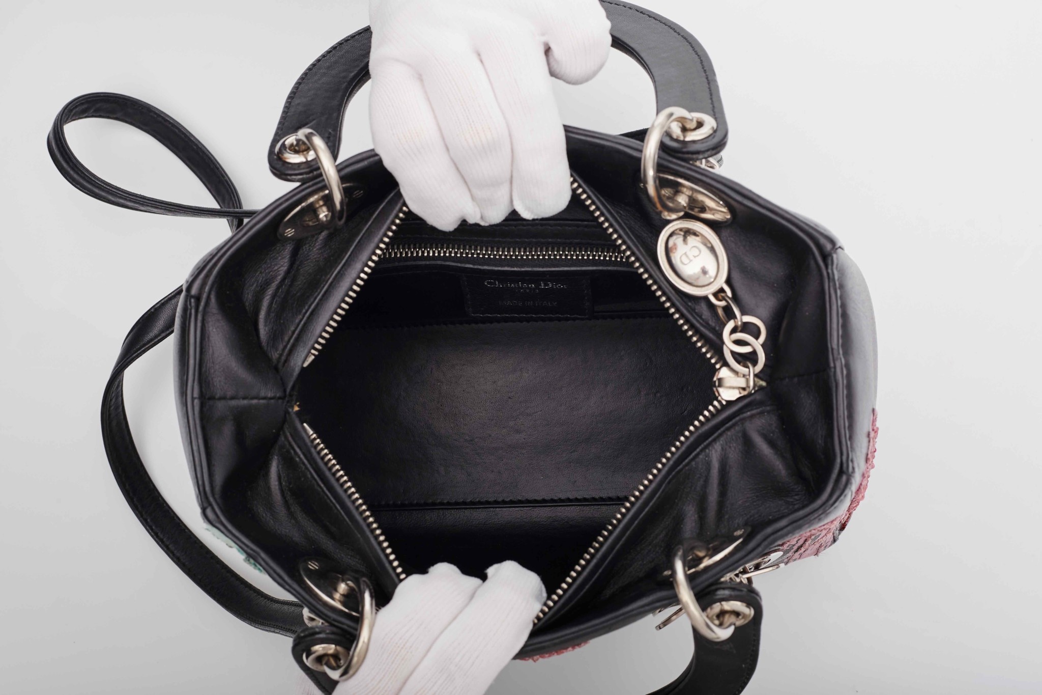 Lady dior bag clearance inside