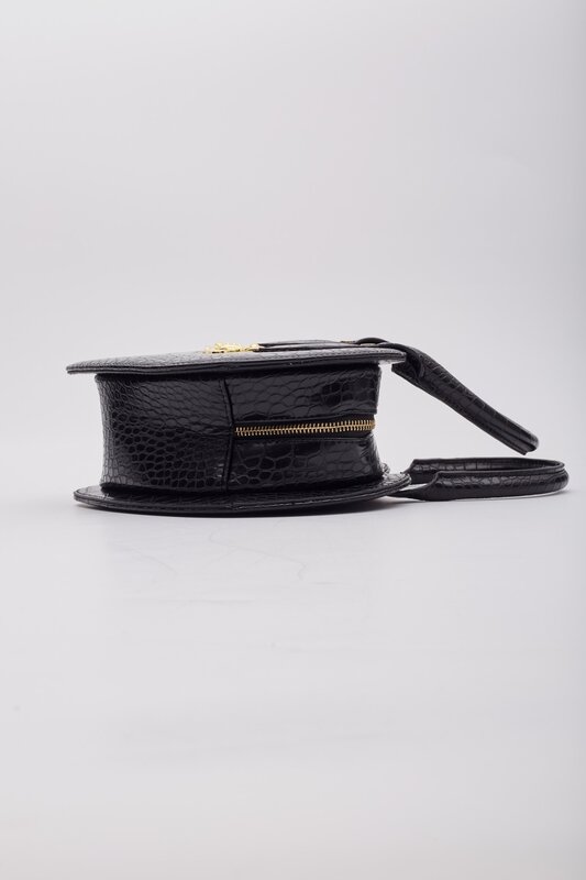 VIVIENNE WESTWOOD VIVIENNE WESTWOOD BLACK CROC EMBOSSED CHANCERY HEART HANDBAG