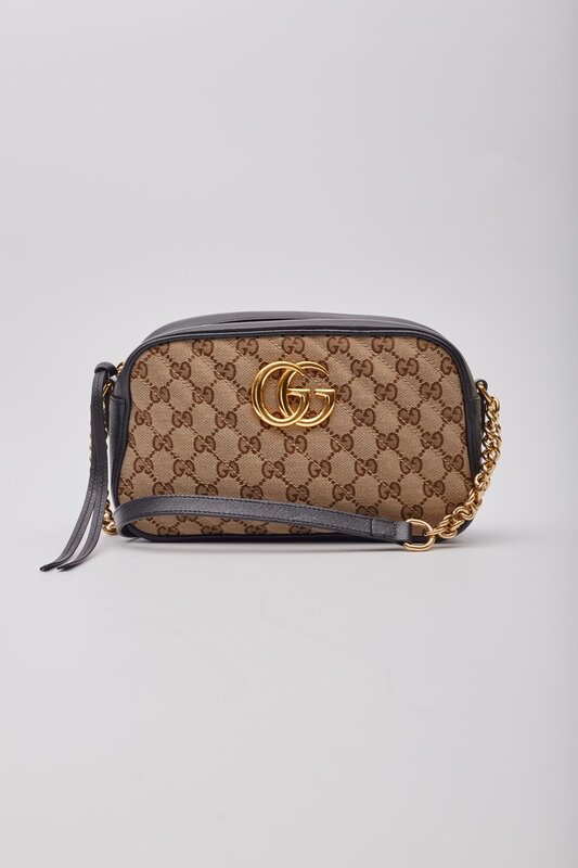 GUCCI GUCCI MONOGRAM SMALL GG MARMONT SHOULDER BAG BEIGE BLACK