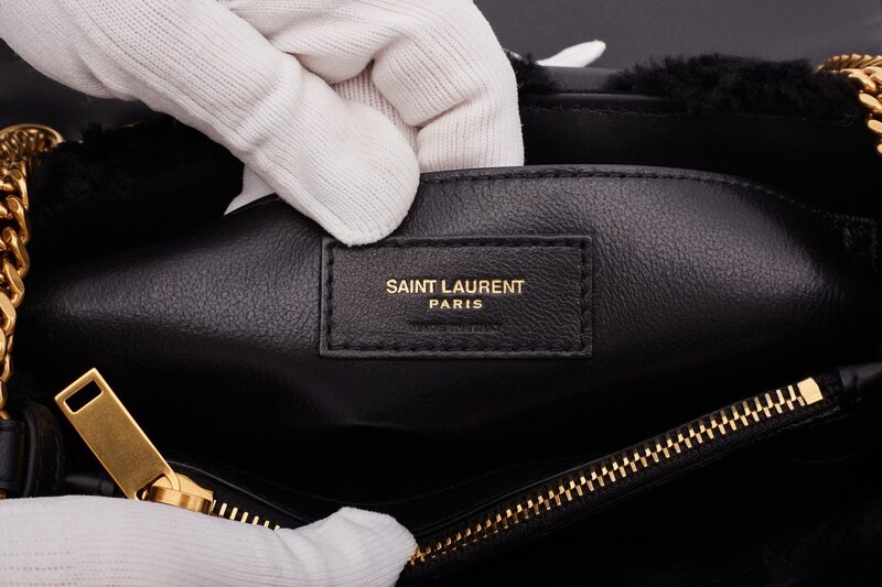 SAINT LAURENT SAINT LAURENT BLACK SHEARLING LOULOU SHOULDER BAG SMALL