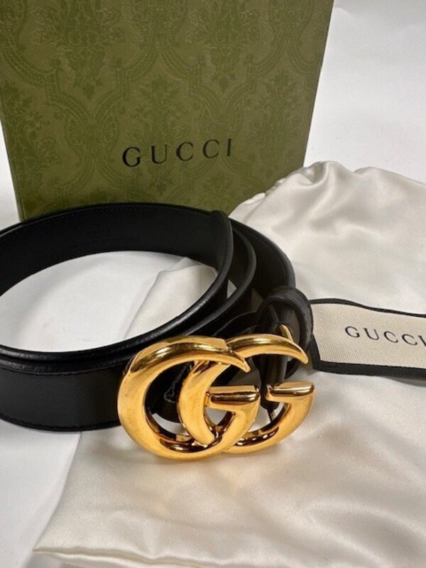 GUCCI GUCCI GG MARMONT BLACK LEATHER BELT (SIZE 80/32)