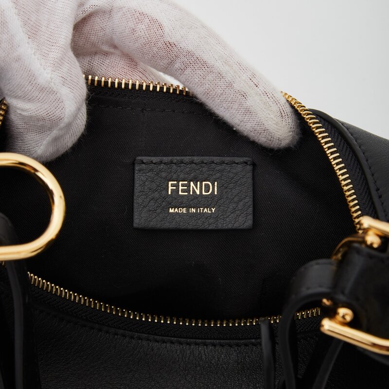 FENDI FENDI BLACK LEATHER SMALL CROISSANT FENDIGRAPHY HOBO BAG SMALL