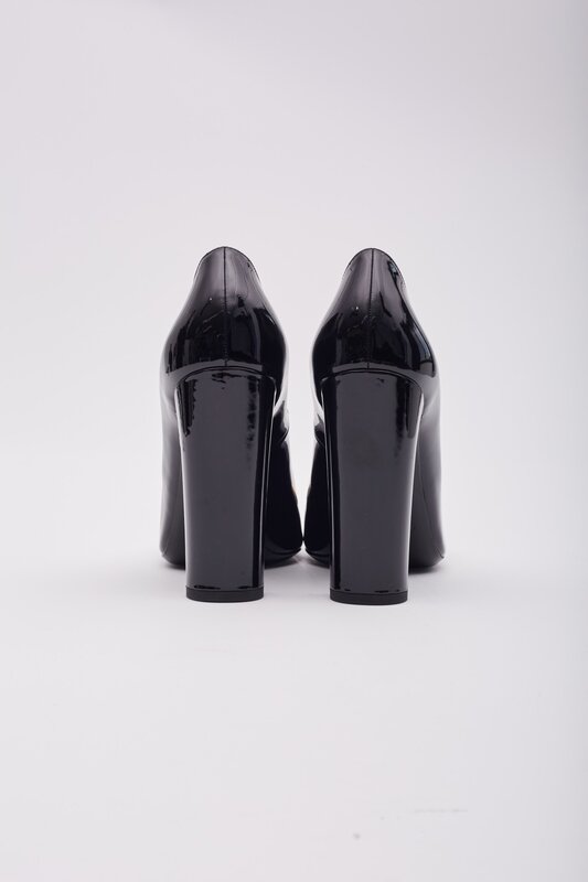 SAINT LAURENT SAINT LAURENT BLACK PATENT SWING CHAIN-LINK BLOCK HEELS (EU 40)