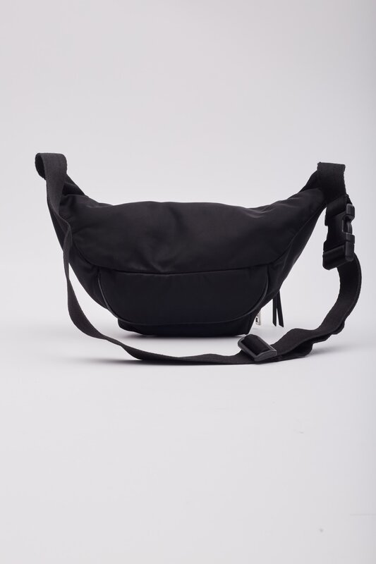 BLACK WHITE NYLON LOGO PRINT BUM BELT BAG