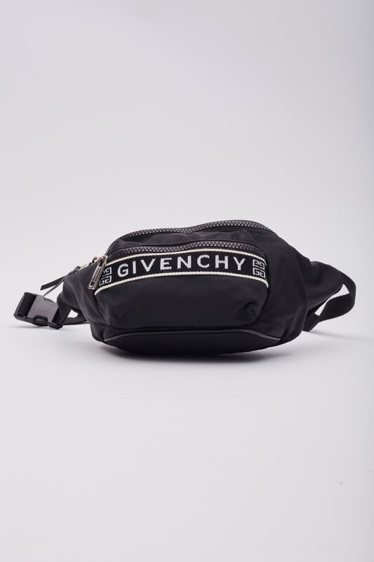 GIVENCHY GIVENCHY BLACK WHITE NYLON LOGO PRINT BUM BELT BAG