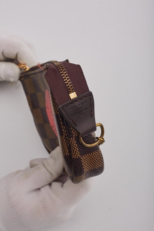 LOUIS VUITTON LOUIS VUITTON DAMIER EBENE TRUNKS & BAGS POCHETTE ACCESSOIRES MINI