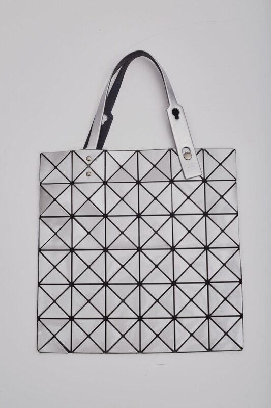 ISSEY MIYAKE BAO BAO ISSEY MIYAKE SILVER VINYL LUCENT TOTE