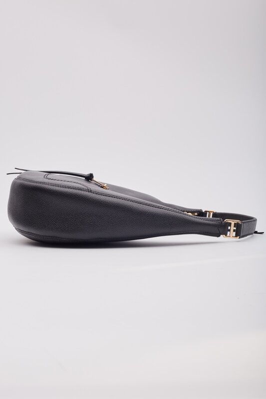 MARC JACOBS LEATHER BLACK CRESCENT SHOULDER BAG LARGE