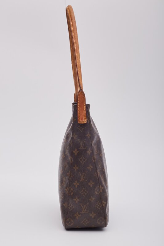 LOUIS VUITTON LOUIS VUITTON MONOGRAM LOOPING MONOGRAM GM BAG