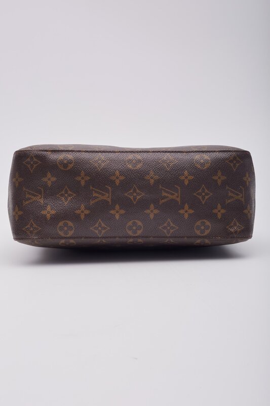 LOUIS VUITTON LOUIS VUITTON MONOGRAM LOOPING MONOGRAM GM BAG