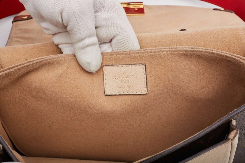 LOUIS VUITTON LOUIS VUITTON MONOGRAM VAUGIRARD CREME HANDBAG