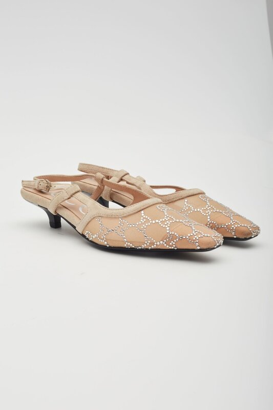 GUCCI GUCCI GG CRYSTAL EMBELLISHED MESH BEIGE SLINGBACK KITTEN HEELS