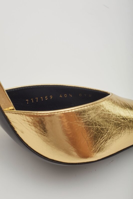 GUCCI GUCCI KIND GOLD METALLIC LEATHER PRISCILLA HEELS