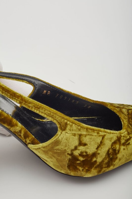 SAINT LAURENT VELVET TOM DREAM SLINGBACK HEELS MUSTARD YELLOW