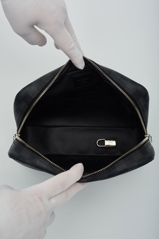 LOUIS VUITTON LOUIS VUITTON DAMIER GRAPHITE TOILET POUCH GM COSMETIC BAG