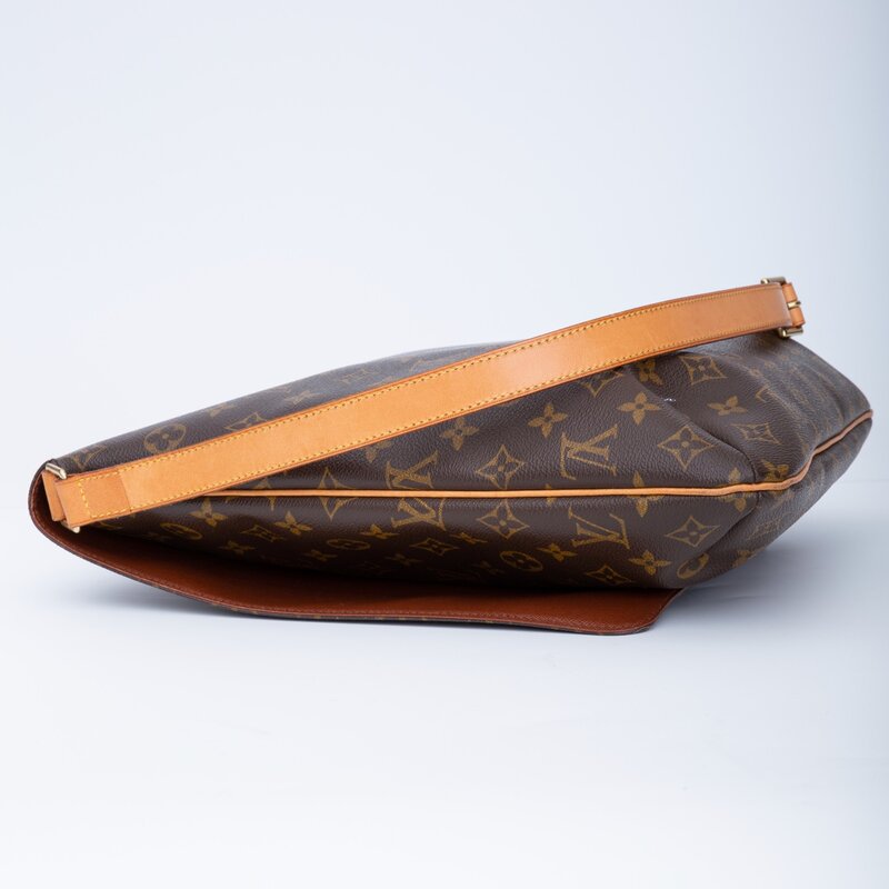 LOUIS VUITTON MONOGRAM MUSETTE SALSA GM MESSENGER BAGS