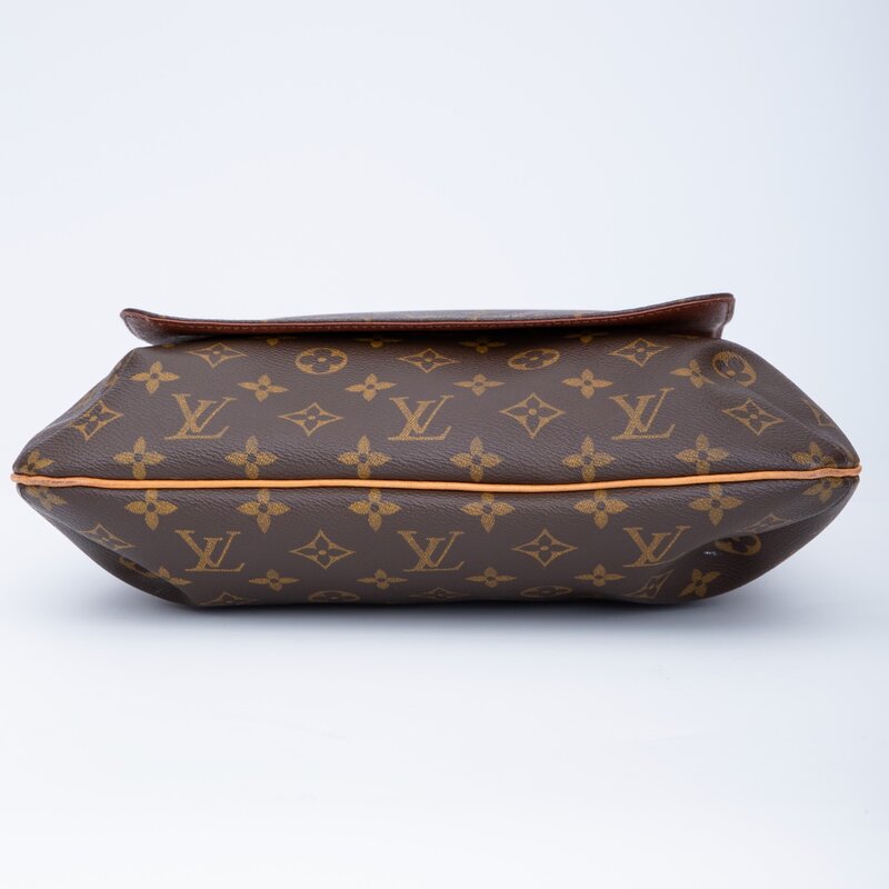 LOUIS VUITTON MONOGRAM MUSETTE SALSA GM MESSENGER BAGS